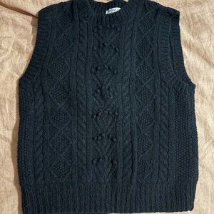 Black Shetland Wool Cable Knit Sweater Vest